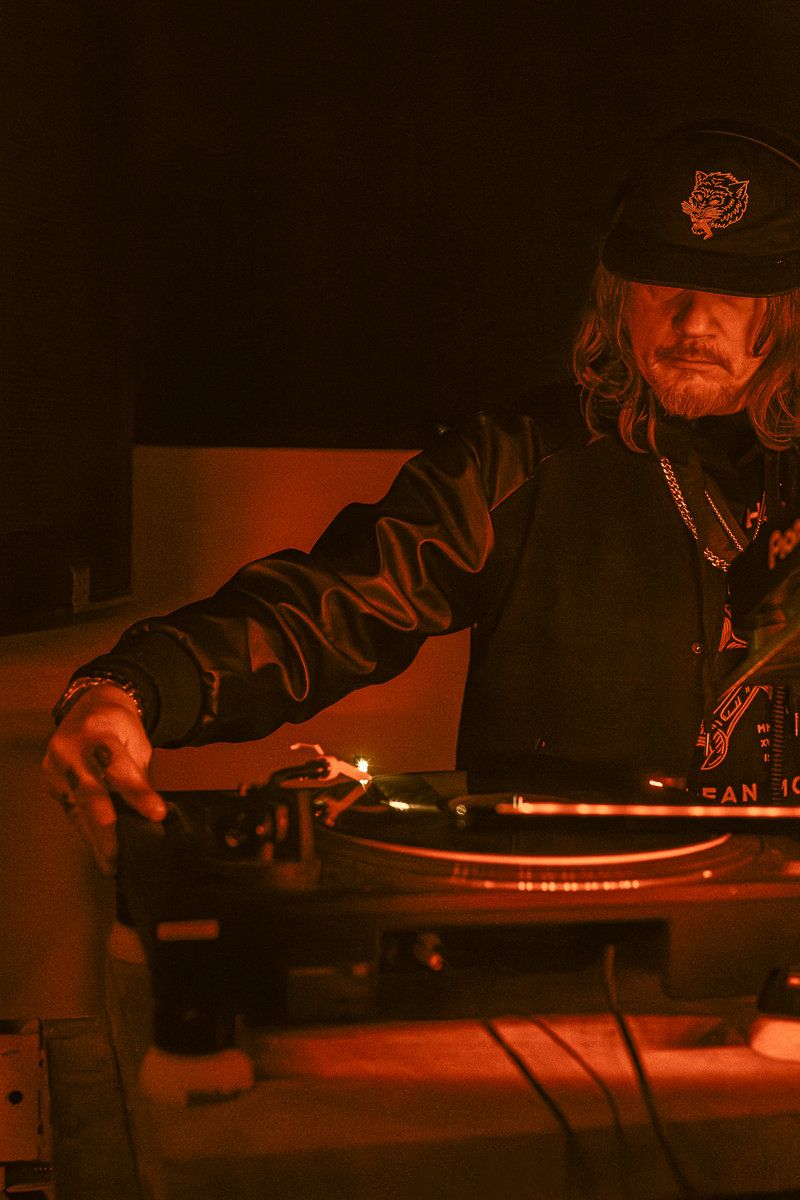 JAY TRIPWIRE LLEGA A SINTESIS
